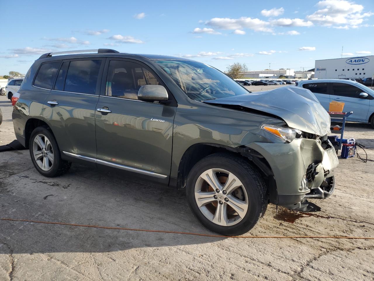 VIN 5TDDK3EH6DS251734 2013 TOYOTA HIGHLANDER no.4