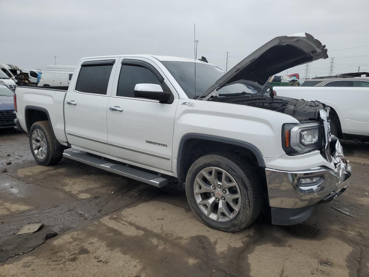 2016 GMC Sierra - Image 4