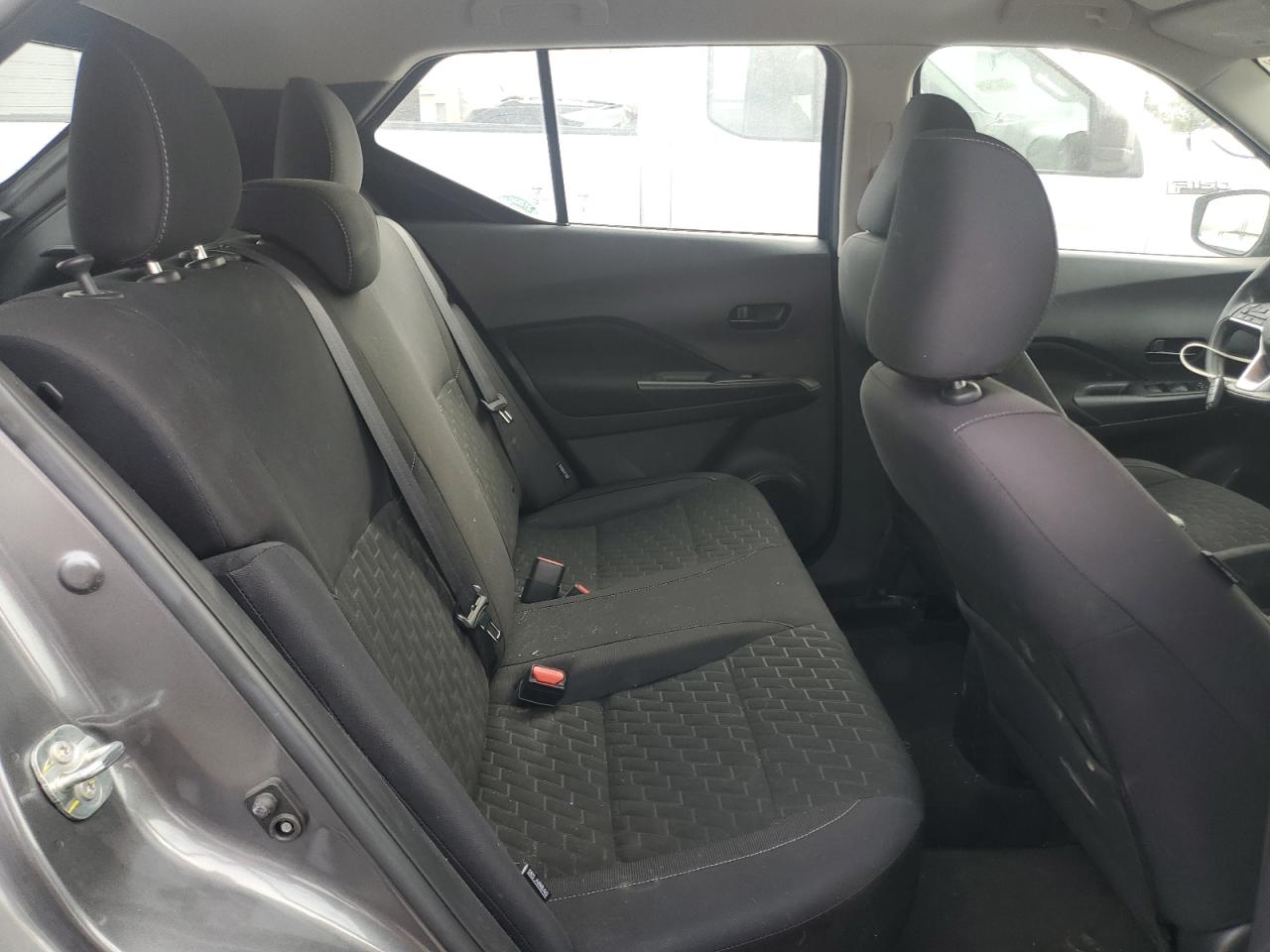 2022 Nissan Kicks - Image 10