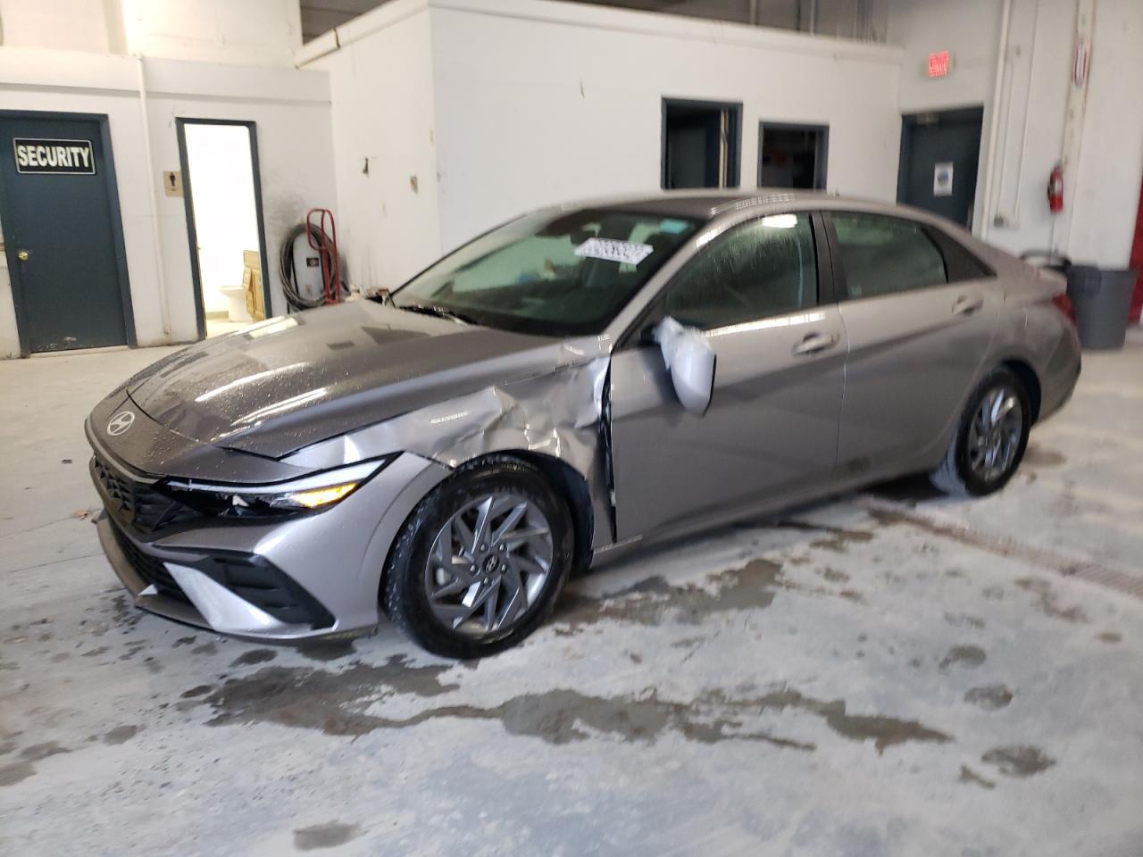 2024 Hyundai Elantra - Image 1