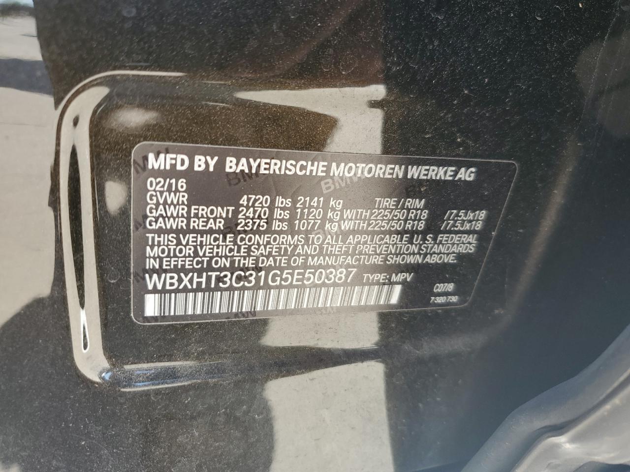 VIN WBXHT3C31G5E50387 2016 BMW X1 no.12