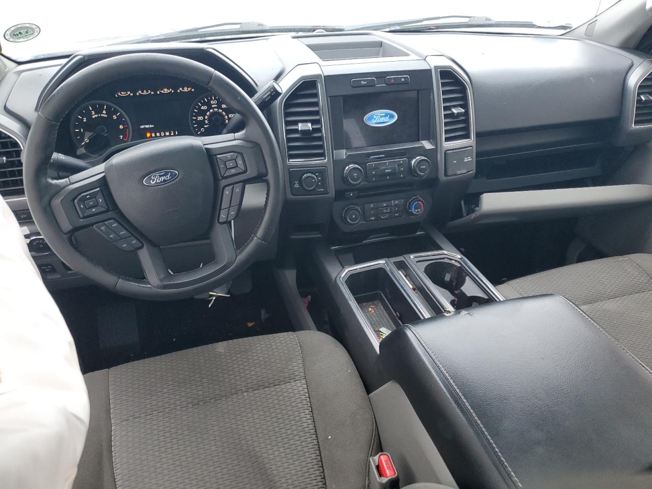 2017 Ford F-150 - Image 8