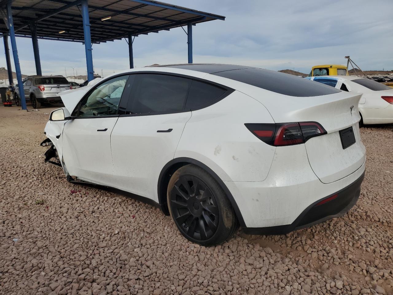 VIN 7SAYGDEE3RA291800 2024 TESLA MODEL Y no.2