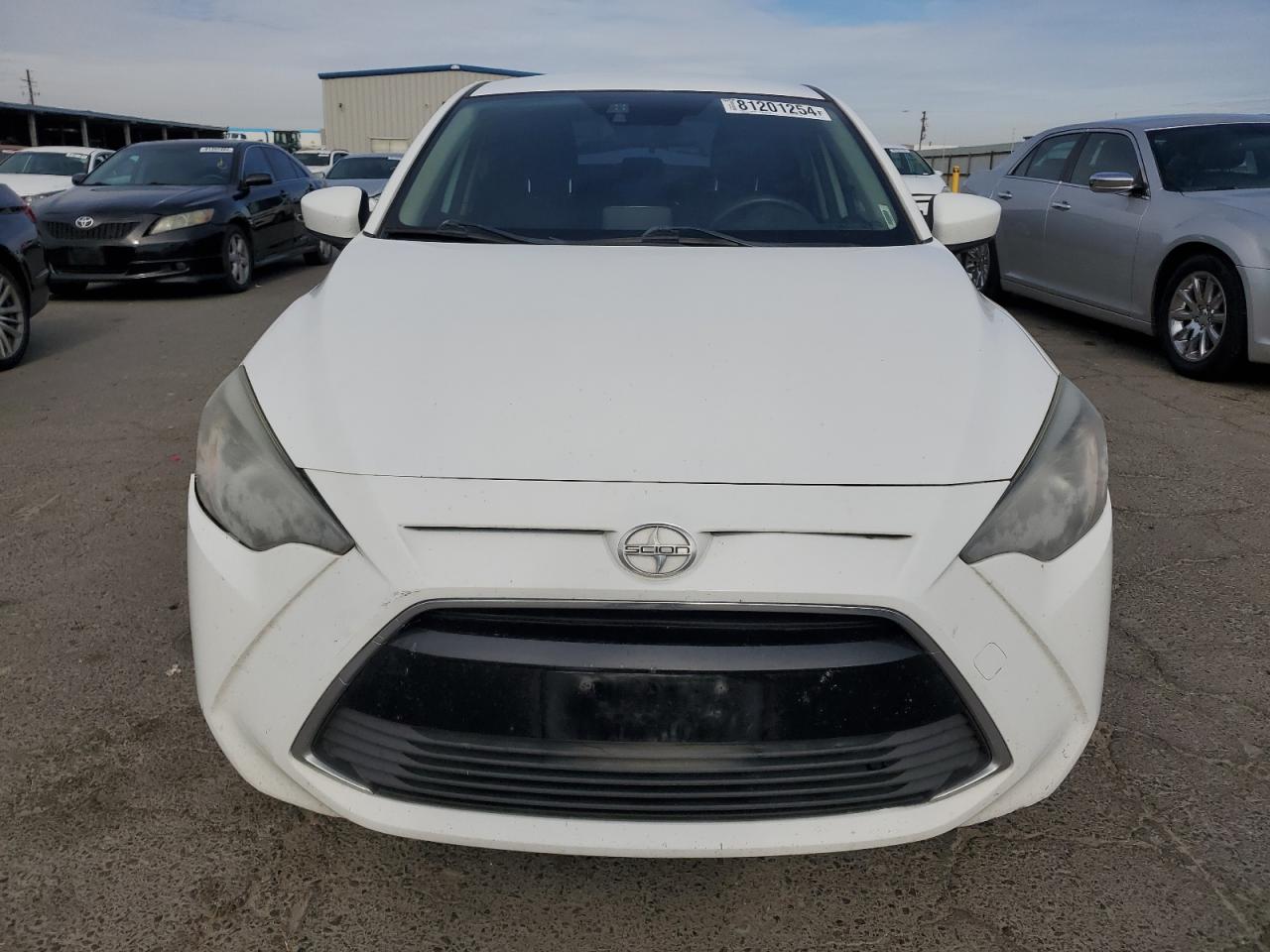 VIN 3MYDLBZV3GY135977 2016 TOYOTA SCION no.5