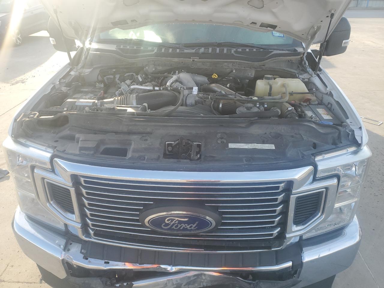 2022 Ford F350 - Image 13