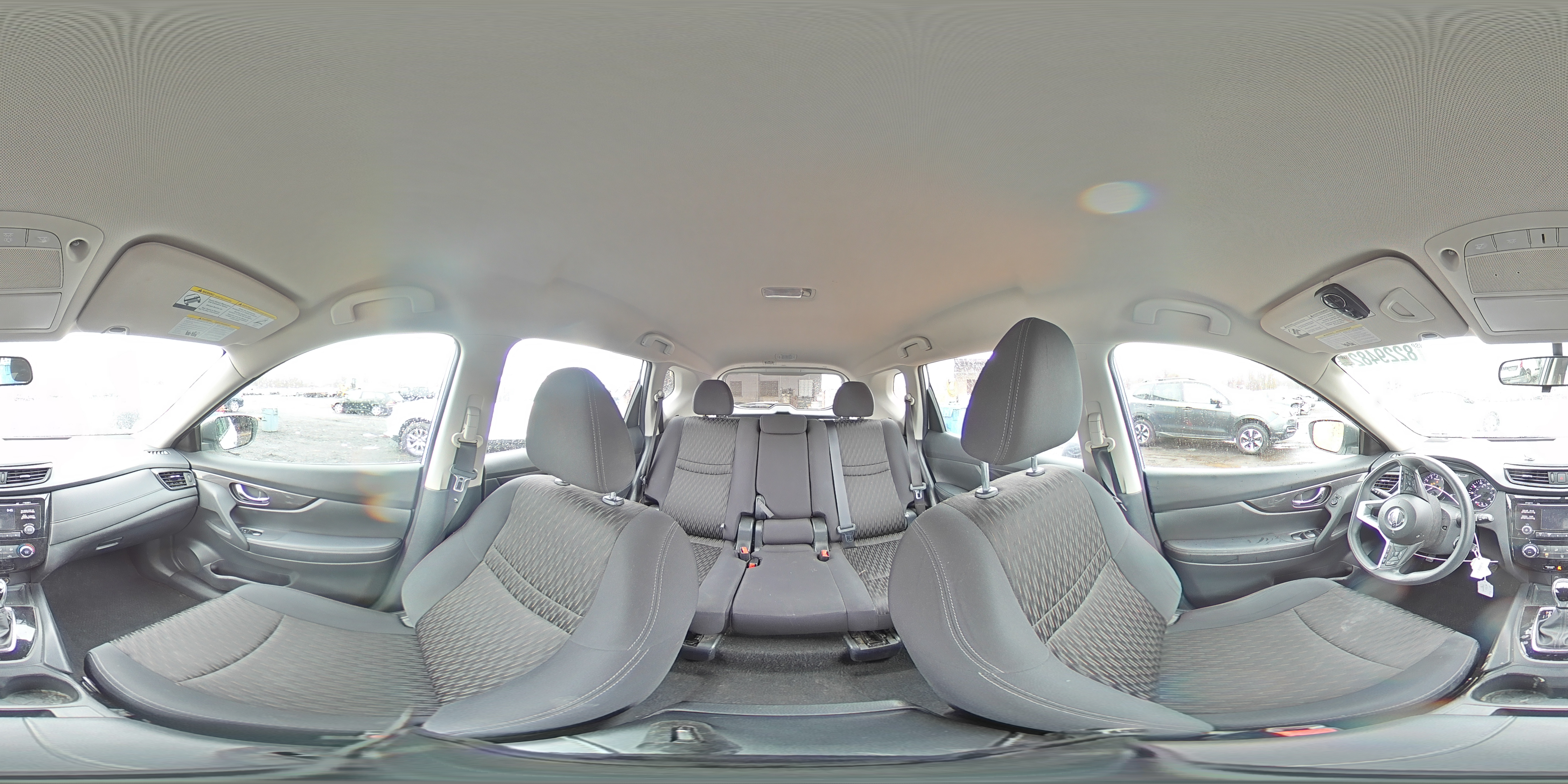 2017 Nissan Rogue - Image 15