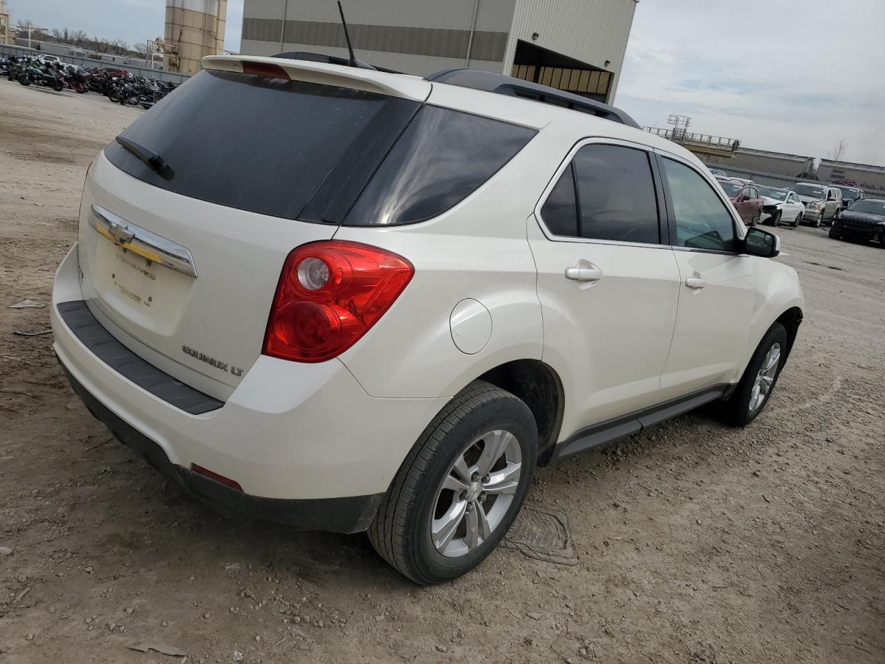 VIN 1GNALBEK9EZ106913 2014 CHEVROLET EQUINOX no.3