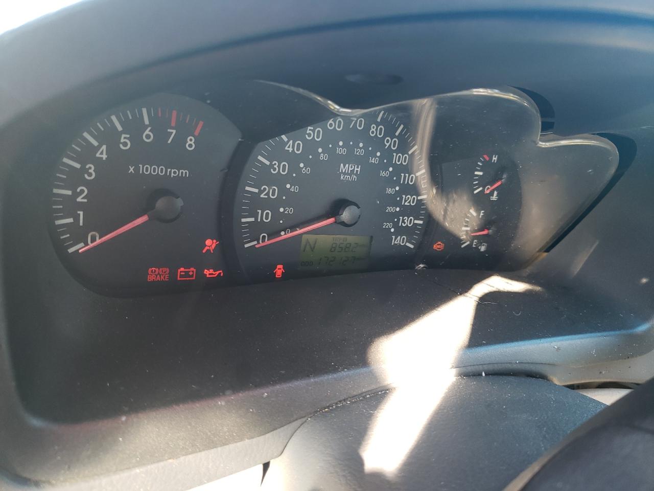 2006 Kia Spectra - Image 9