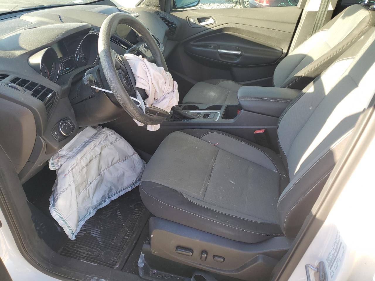 2019 Ford Escape - Image 7