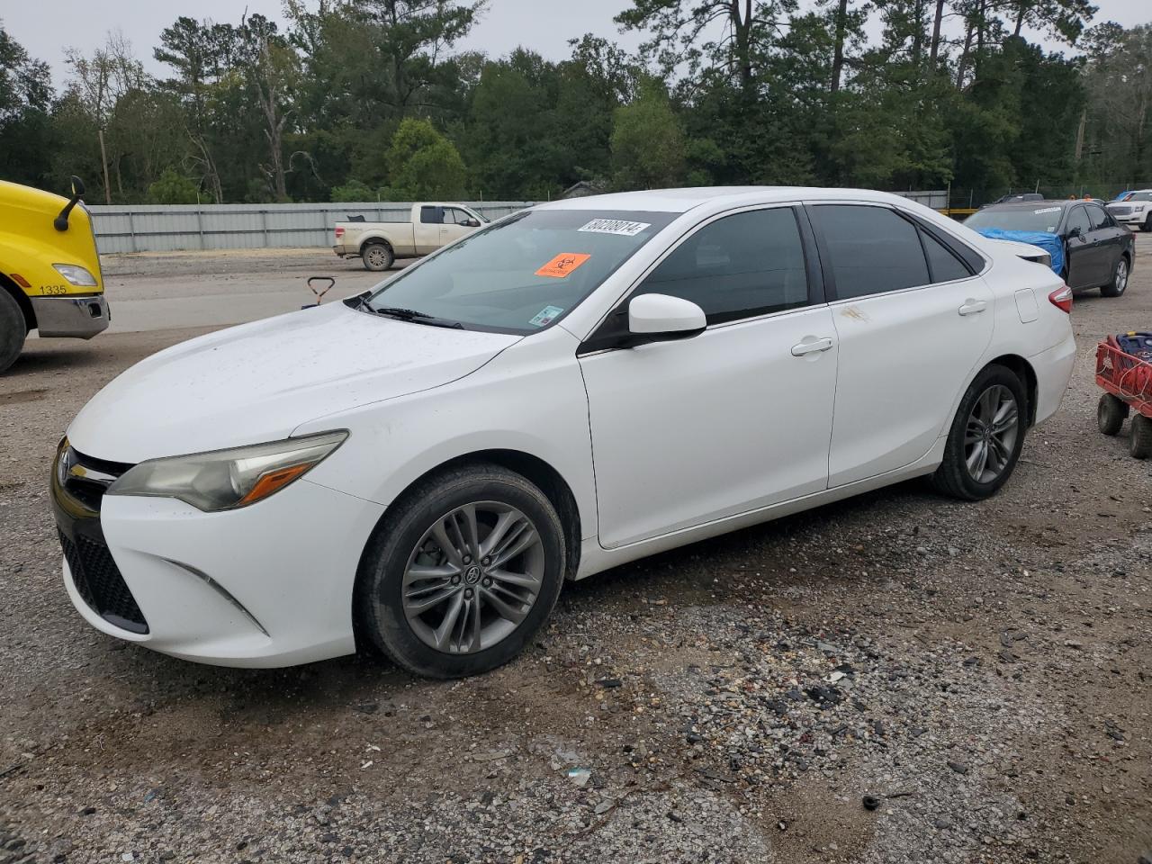 2016 TOYOTA CAMRY