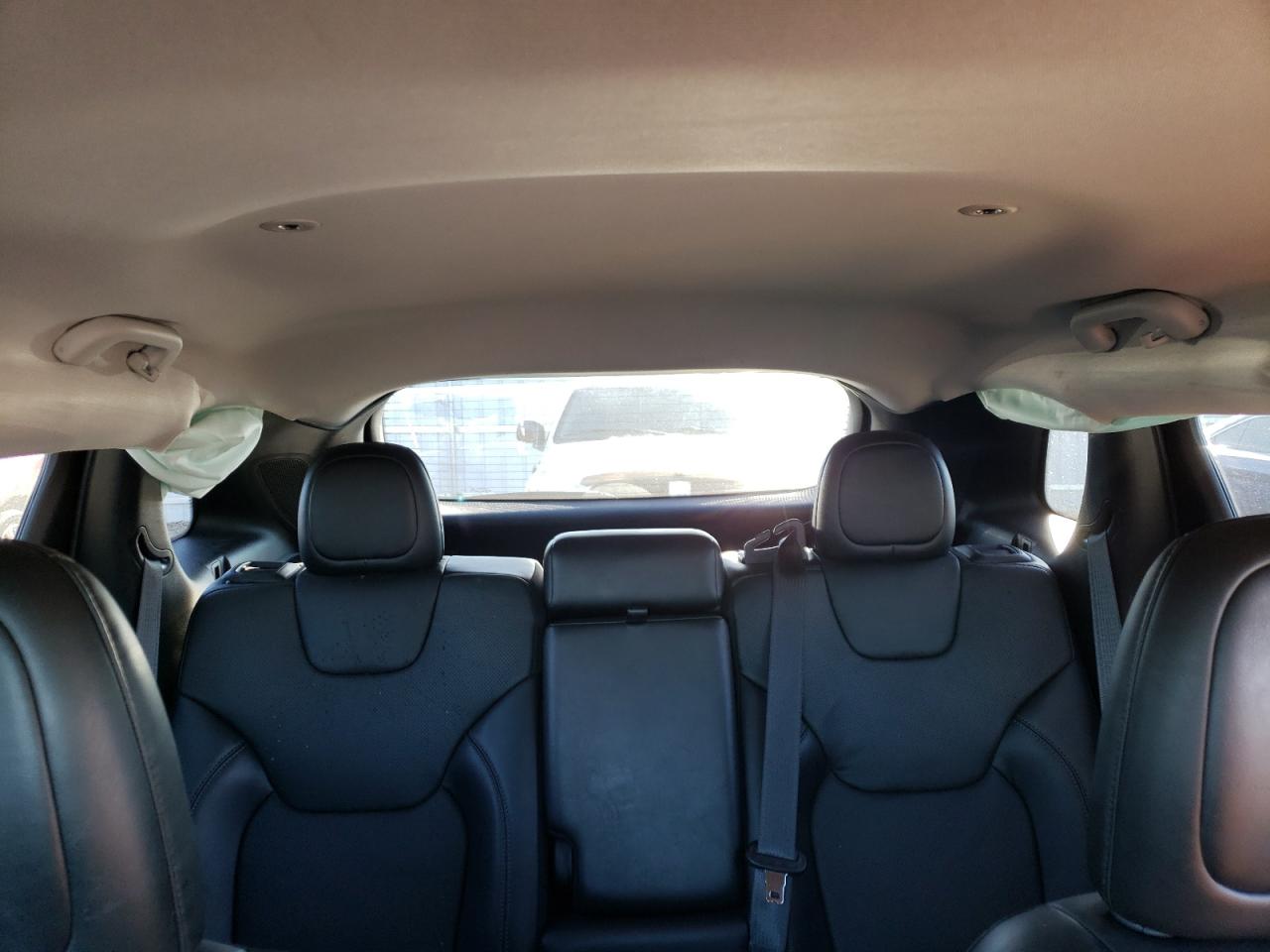2019 Jeep Grand Cherokee - Image 10