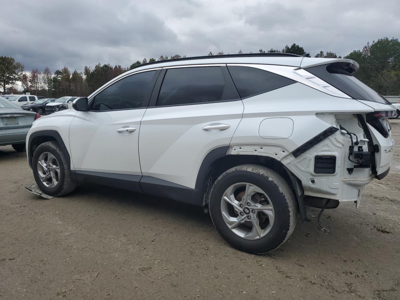 2022 Hyundai Tucson - Image 2