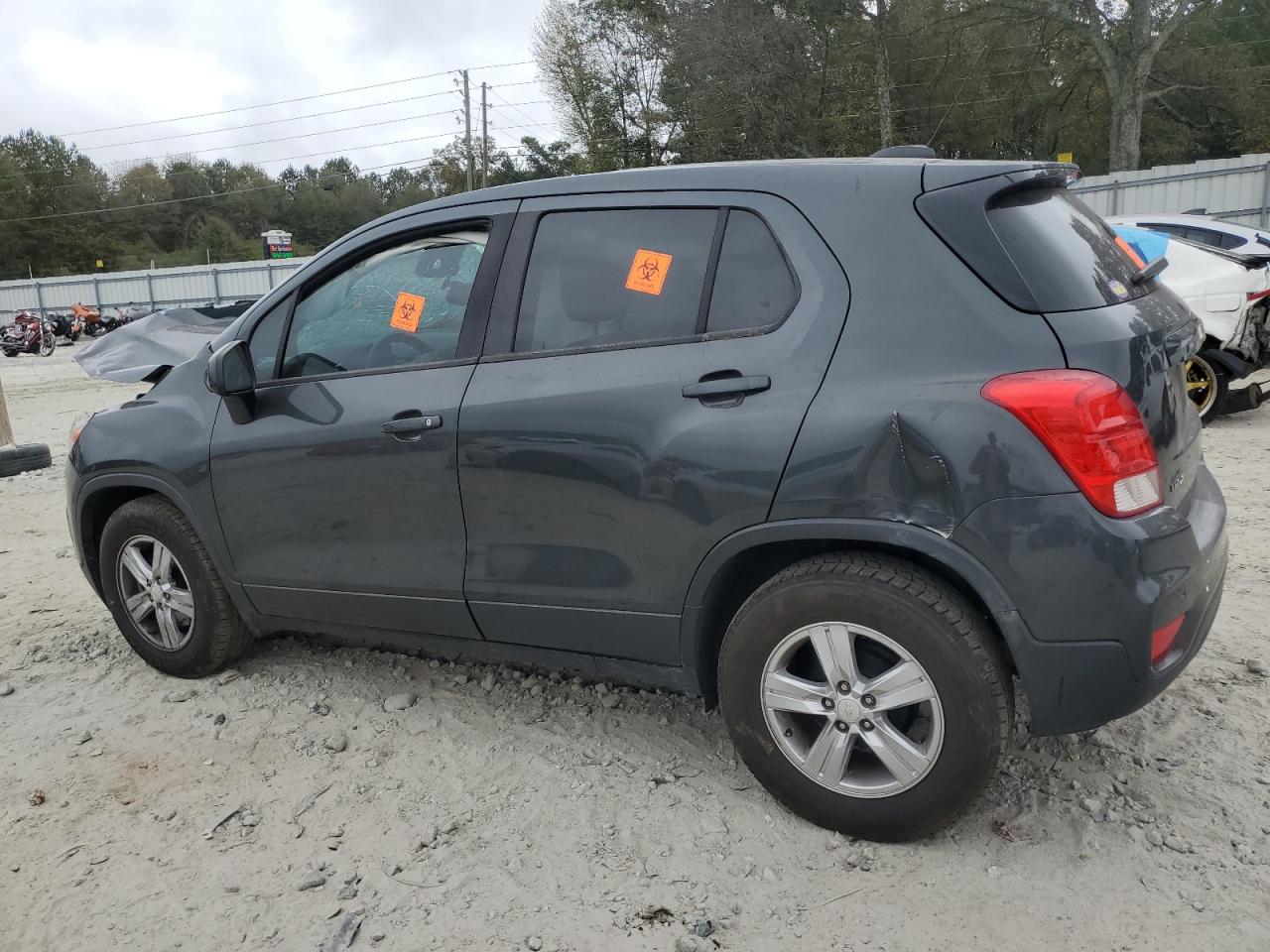 VIN 3GNCJKSB7LL273262 2020 CHEVROLET TRAX no.2