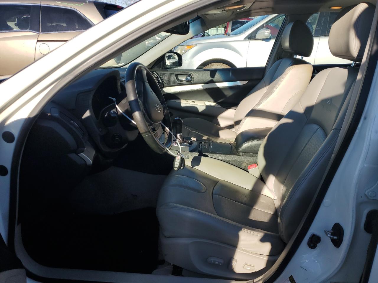 2008 Infiniti G - Image 7