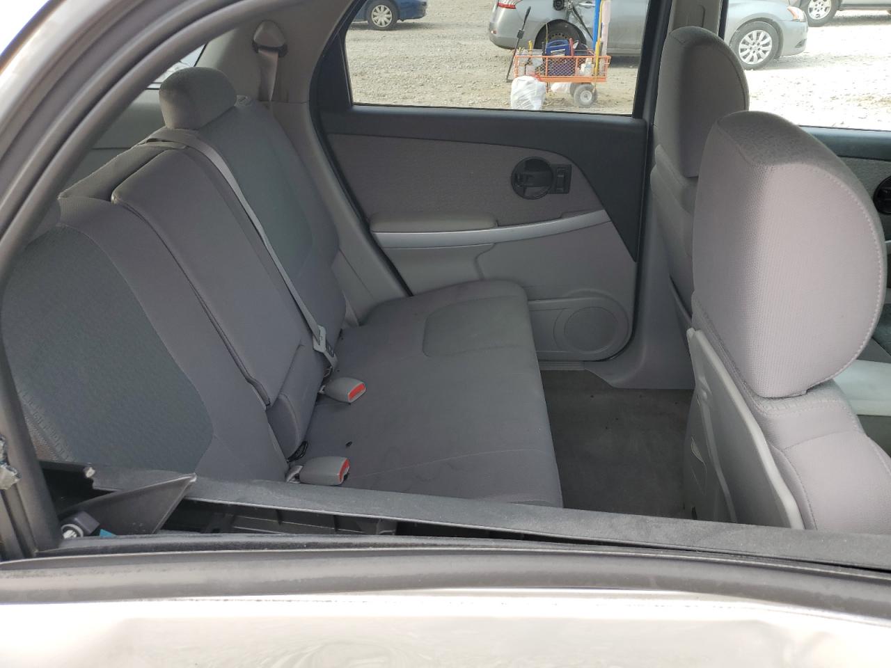 2009 Chevrolet Equinox - Image 11
