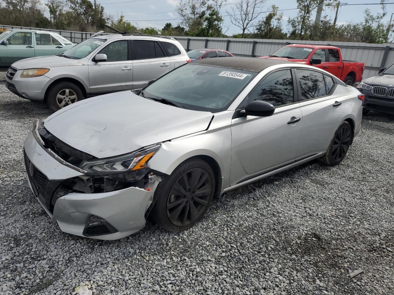 2020 Nissan Altima - Image 1