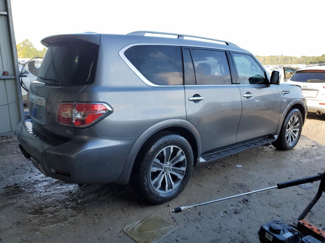 2019 Nissan Armada - Image 3