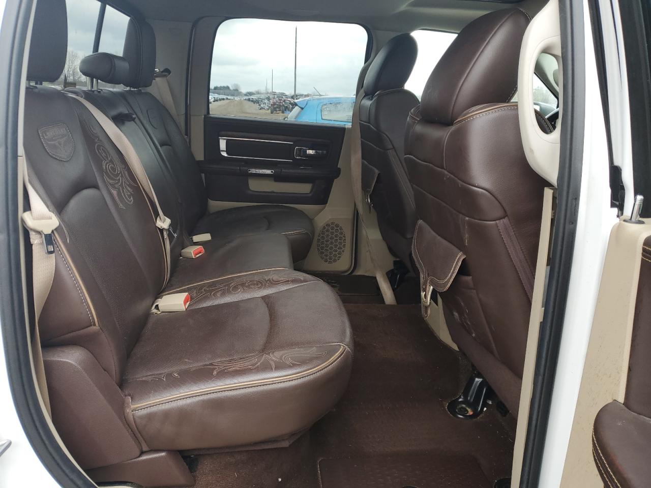 2015 RAM 1500 - Image 11