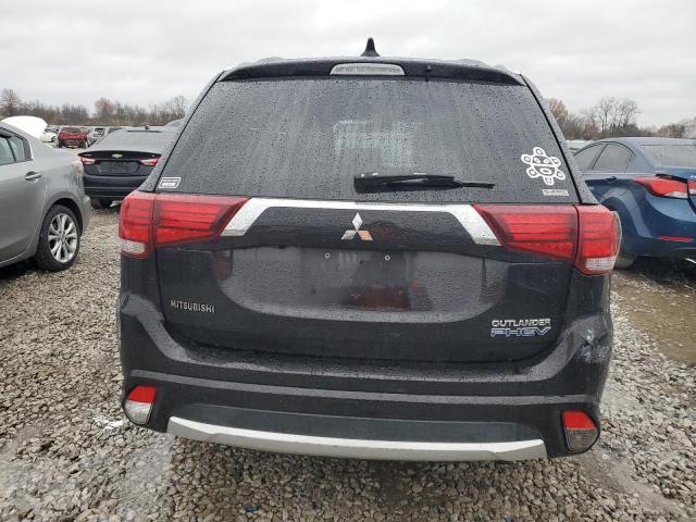  MITSUBISHI OUTLANDER 2018 Czarny