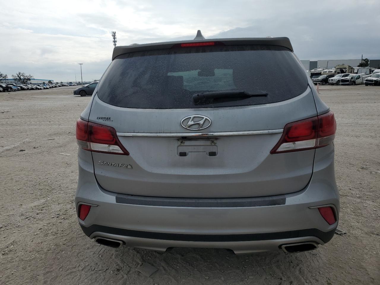 2017 Hyundai Santa Fe Se VIN: KM8SN4HF2HU251435 Lot: 81516794