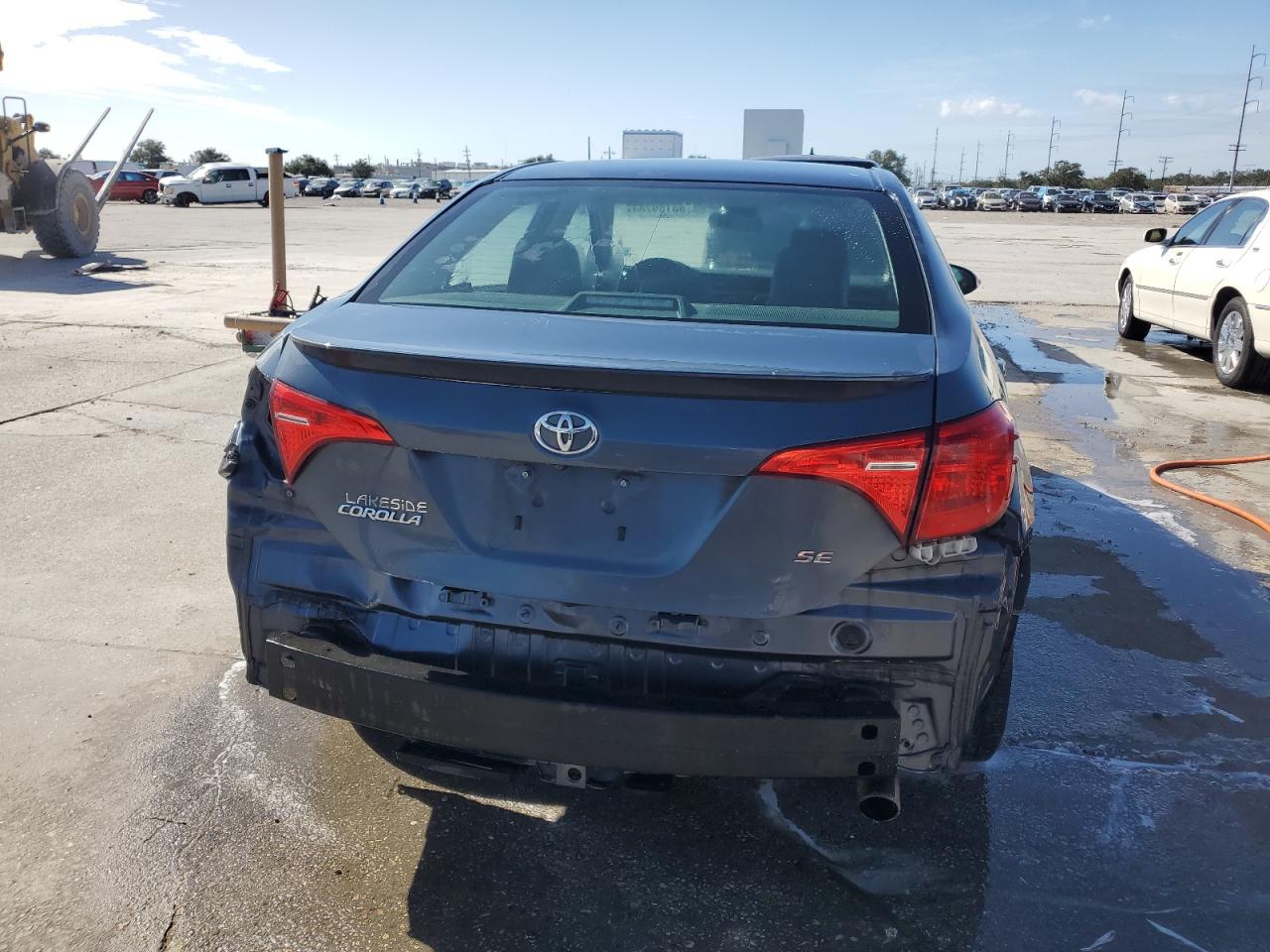 2017 Toyota Corolla L VIN: 5YFBURHE5HP660070 Lot: 80159784