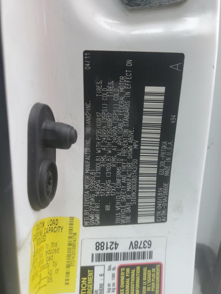 2011 Toyota Sienna - Image 12