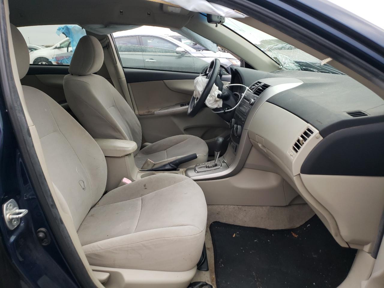 2011 Toyota Corolla - Image 7
