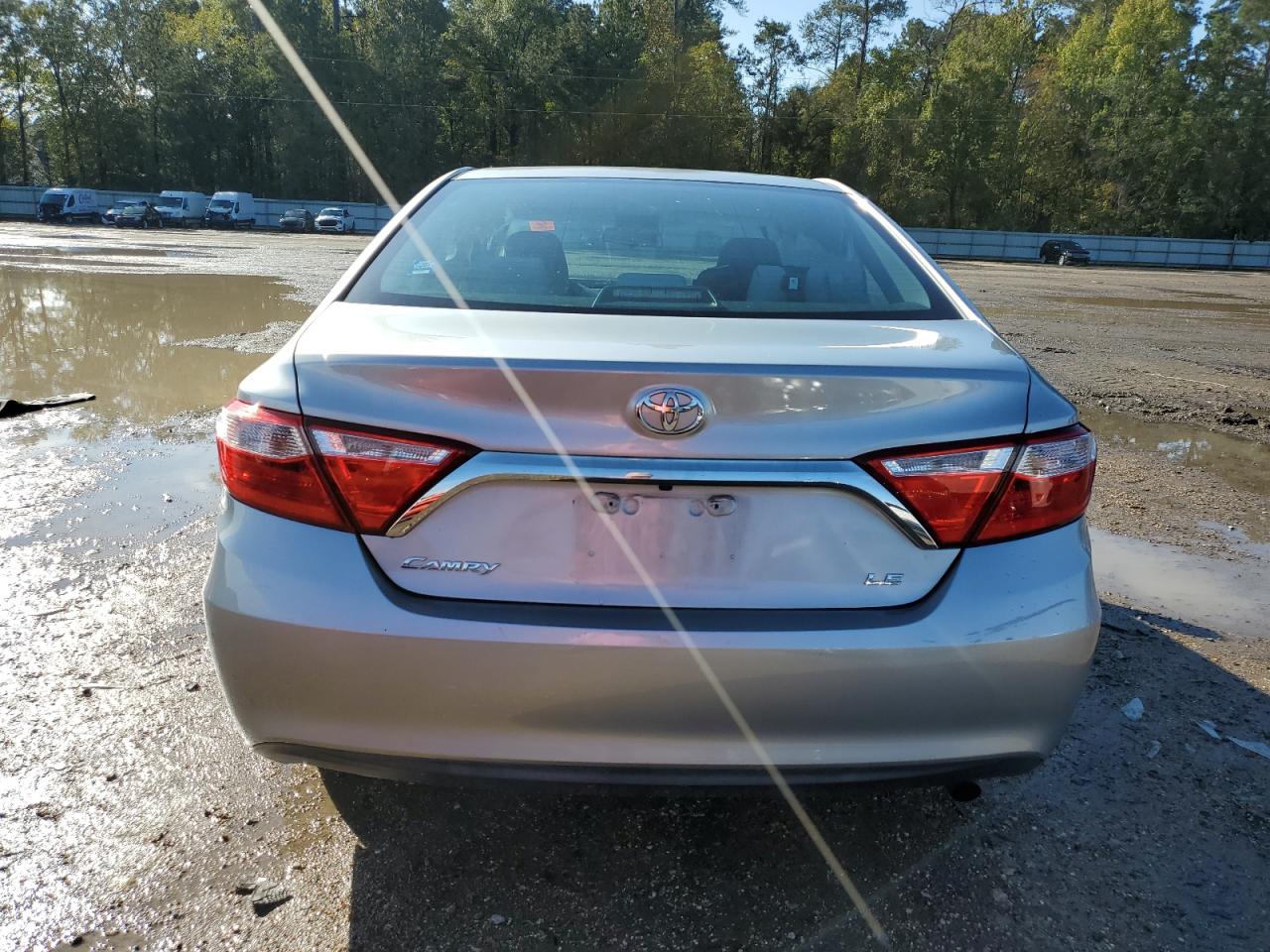 2016 Toyota Camry Le VIN: 4T1BF1FK6GU526637 Lot: 81304034