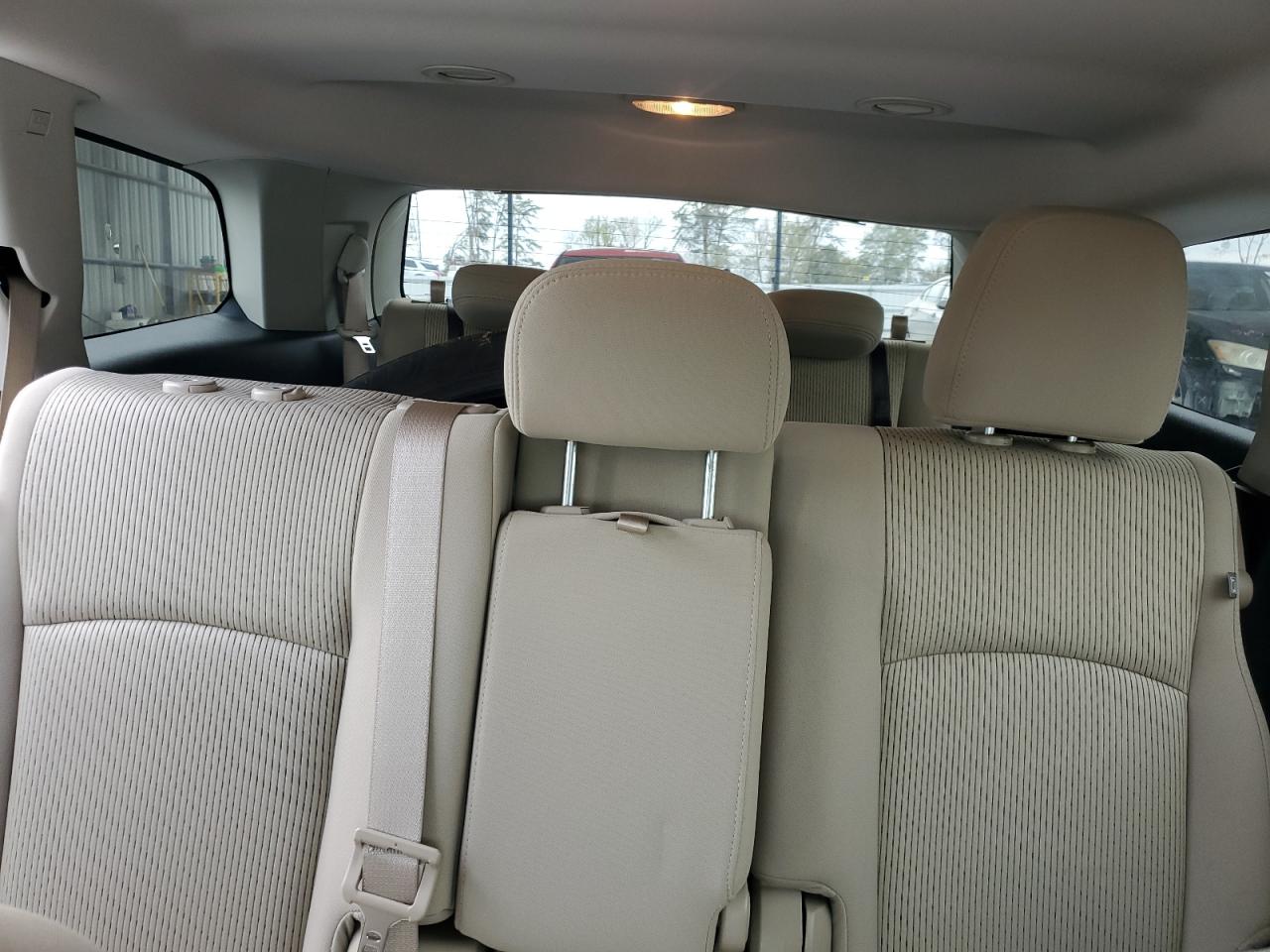 2017 Dodge Journey - Image 10