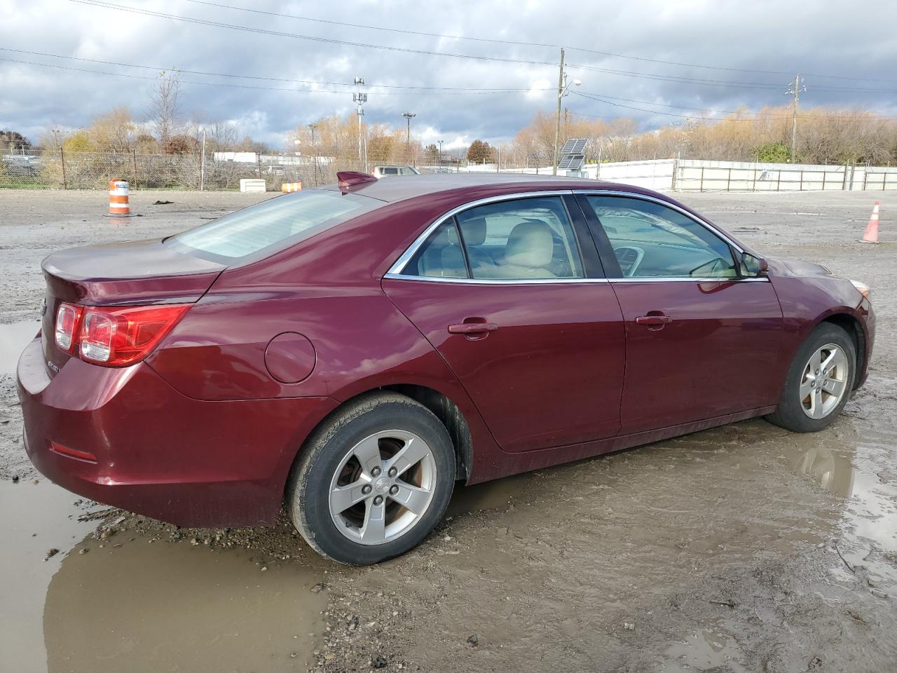2016 Chevrolet Malibu - Image 3