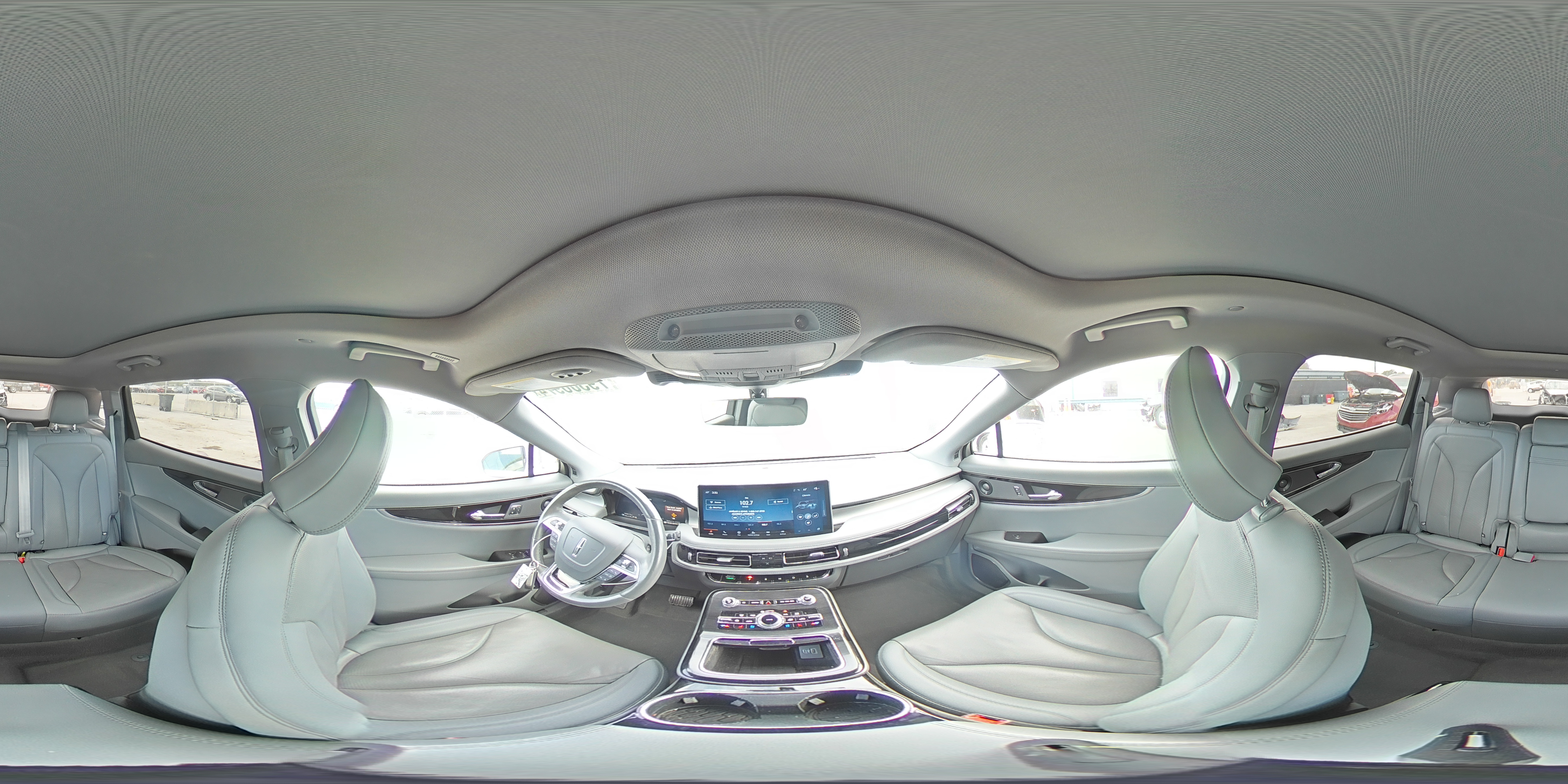 2021 Lincoln Nautilus - Image 16