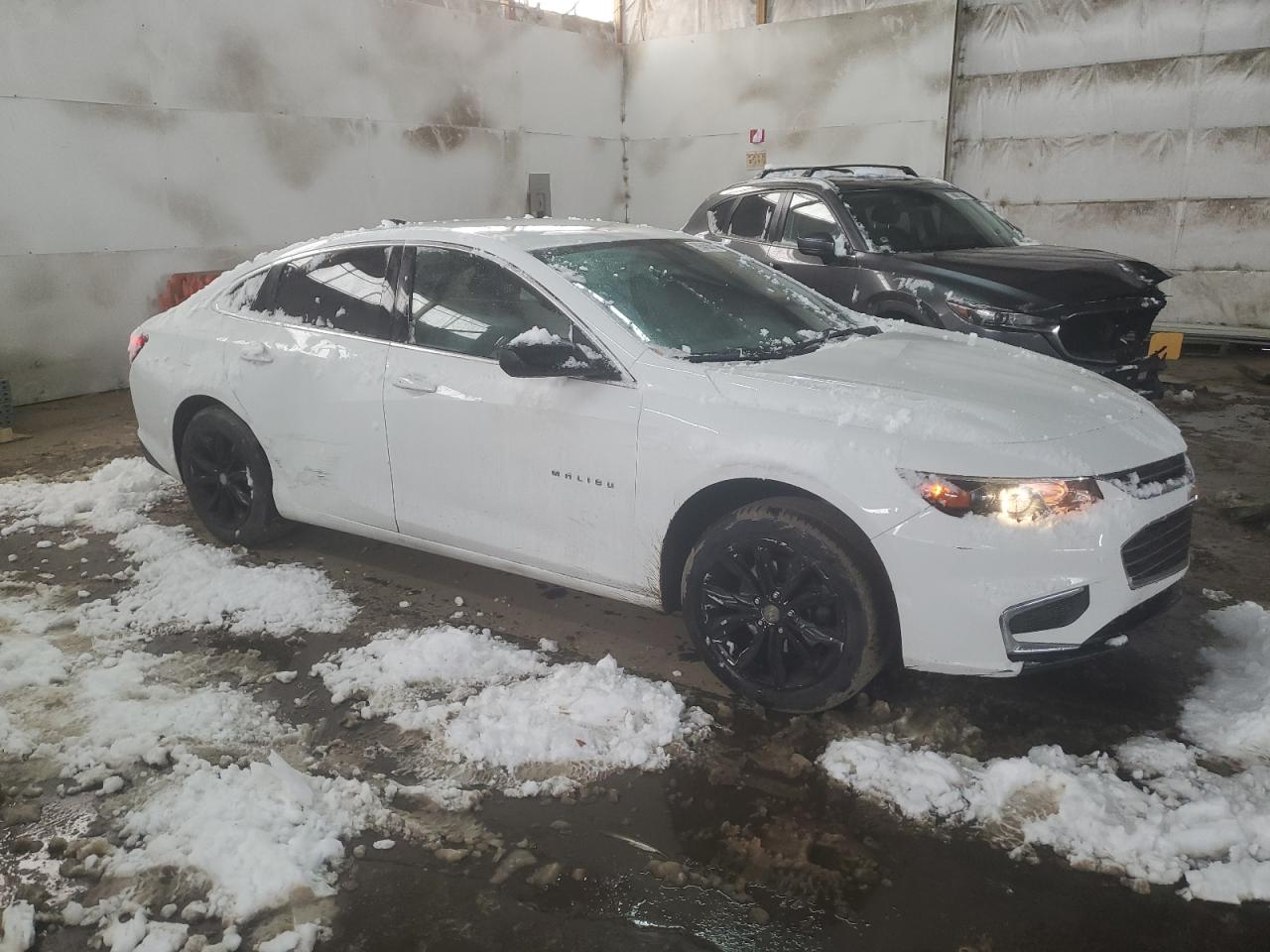 2017 Chevrolet Malibu - Image 4