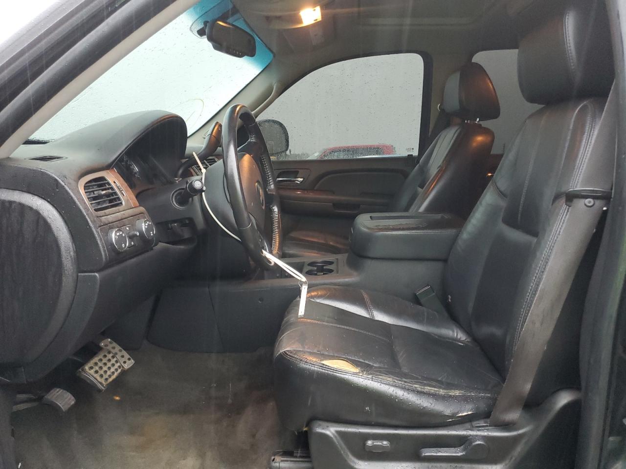 2007 Chevrolet Tahoe - Image 7
