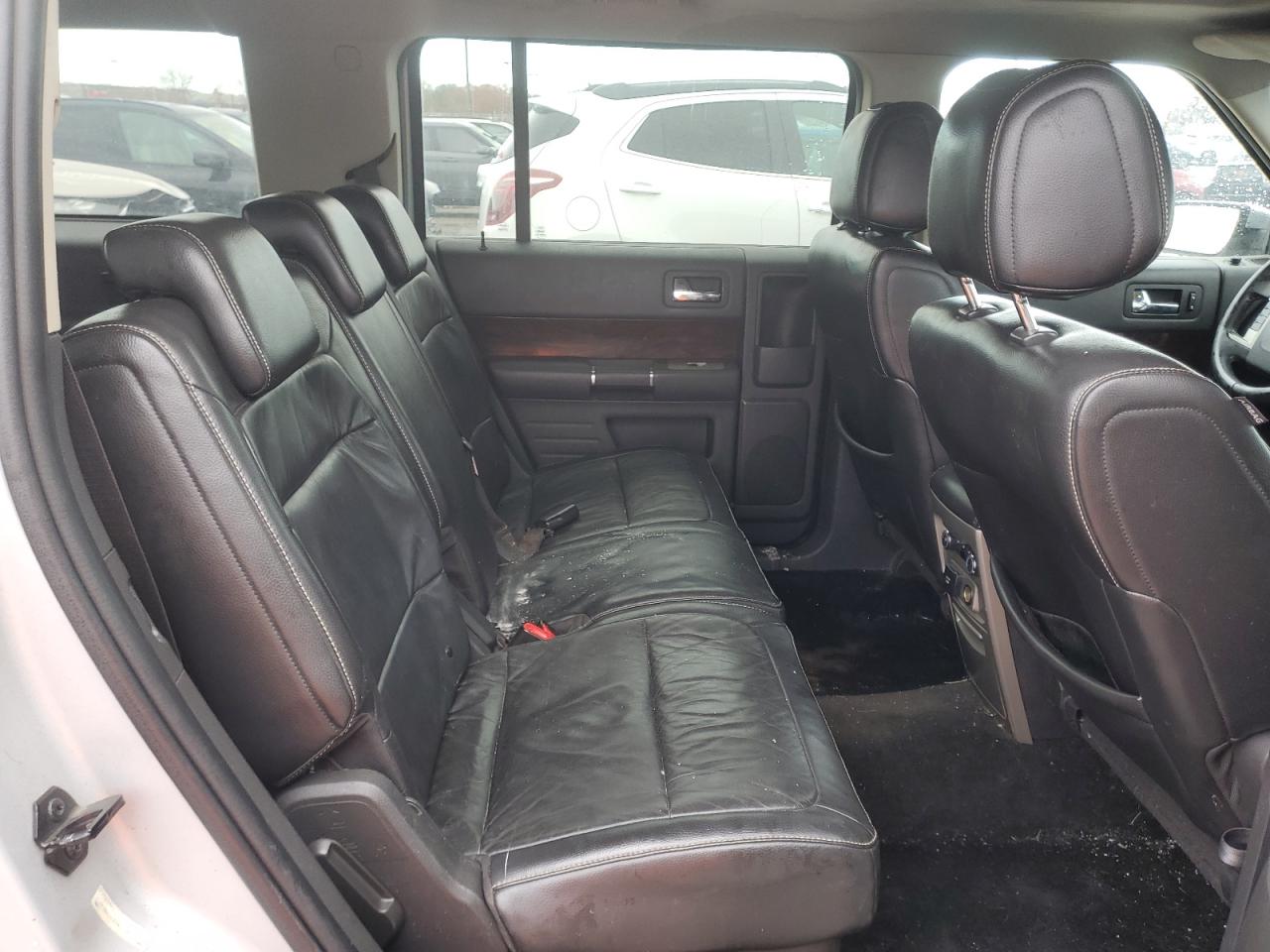 2011 Ford Flex - Image 12