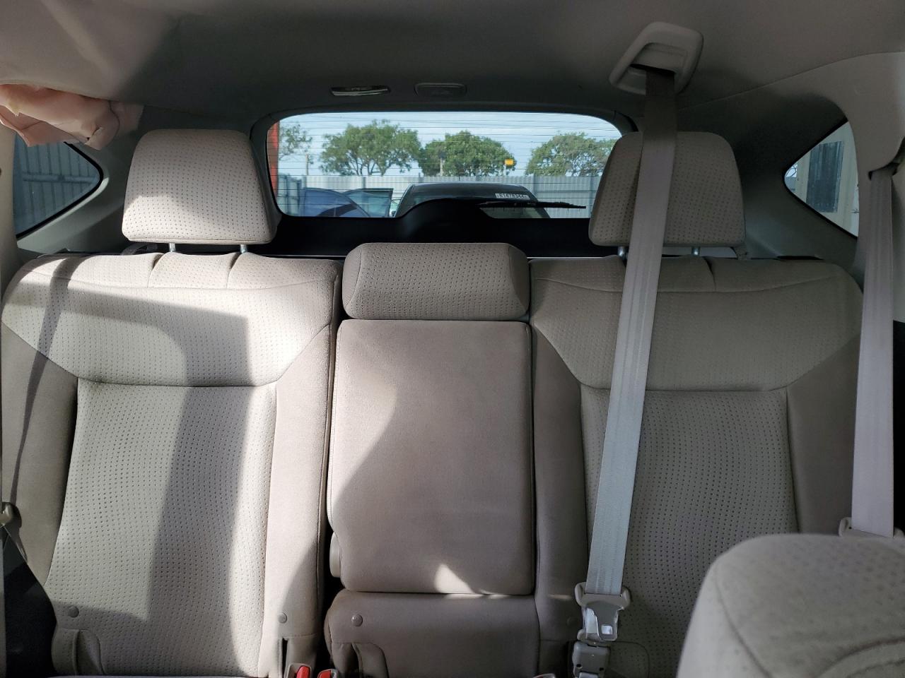 2013 Honda CR-V - Image 10
