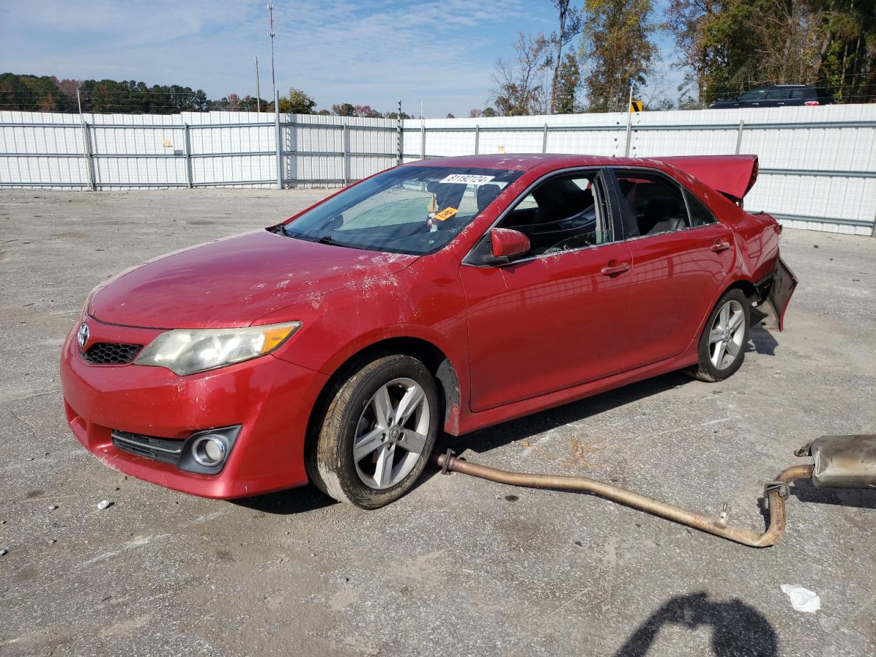 VIN 4T1BF1FK2DU699423 2013 TOYOTA CAMRY no.1