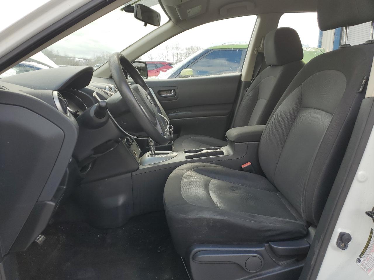 2011 Nissan Rogue - Image 7