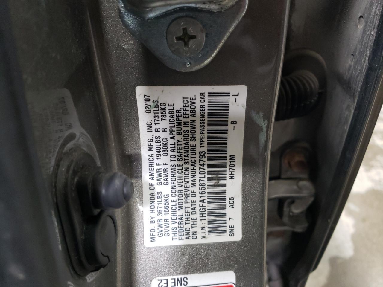 2007 Honda Civic - Image 13