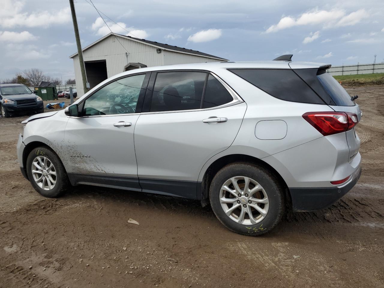 VIN 2GNAXKEV9K6170911 2019 CHEVROLET EQUINOX no.2