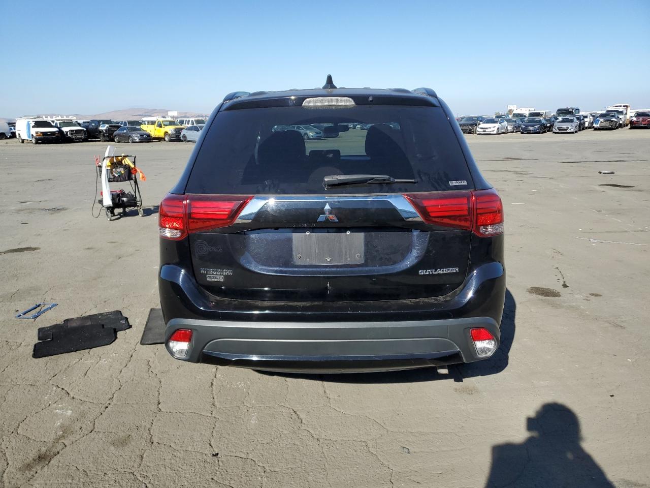 2018 Mitsubishi Outlander Se VIN: JA4AZ3A30JZ044124 Lot: 80147274