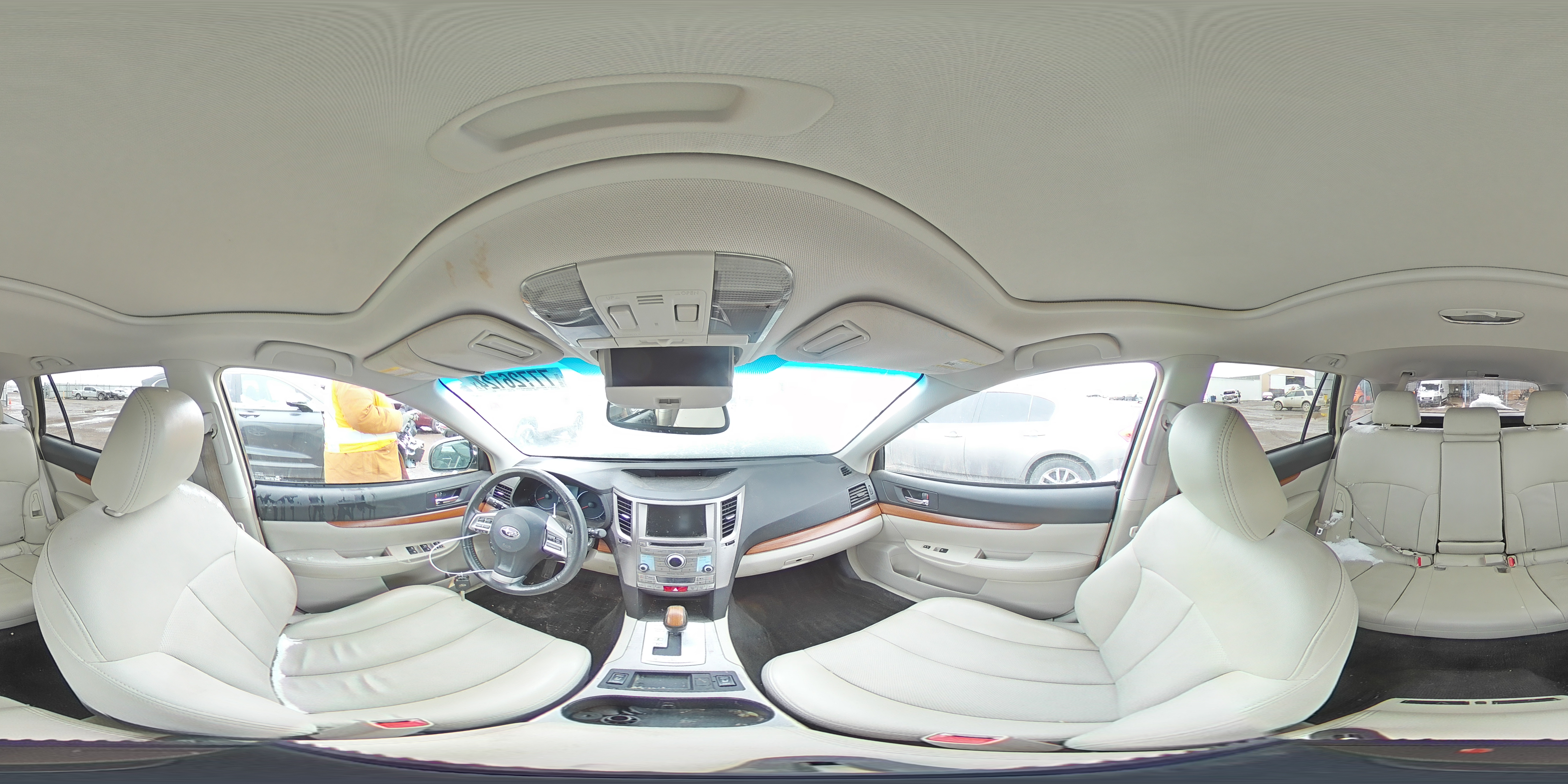 2013 Subaru Outback - Image 13