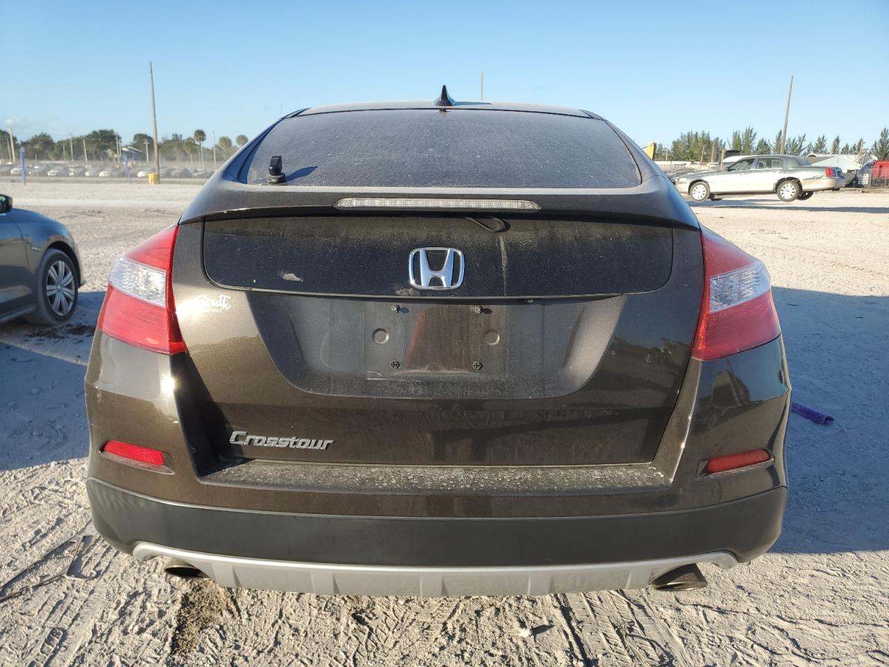 VIN 5J6TF3H35DL000120 2013 HONDA CROSSTOUR no.6