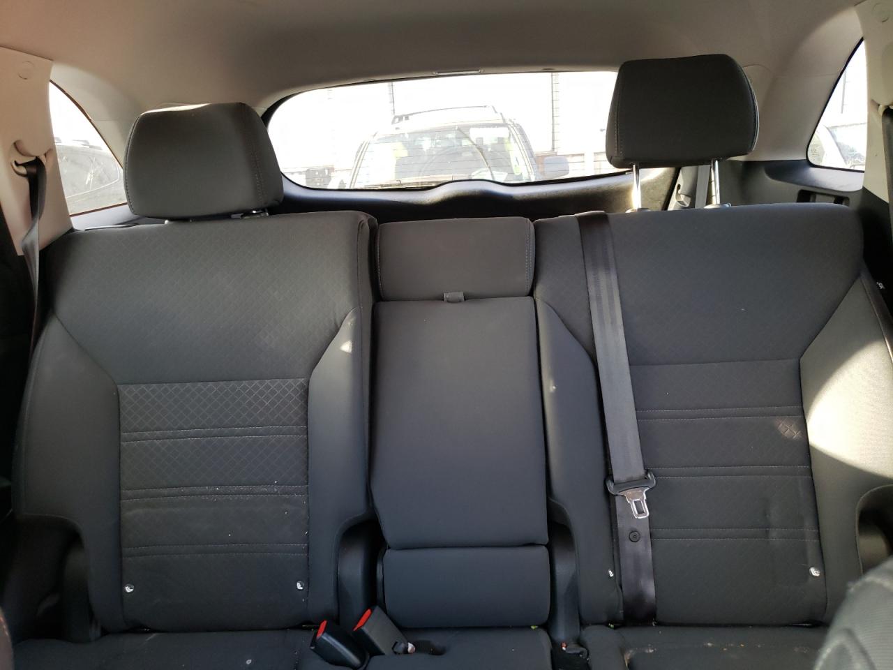 2016 Kia Sorento - Image 10