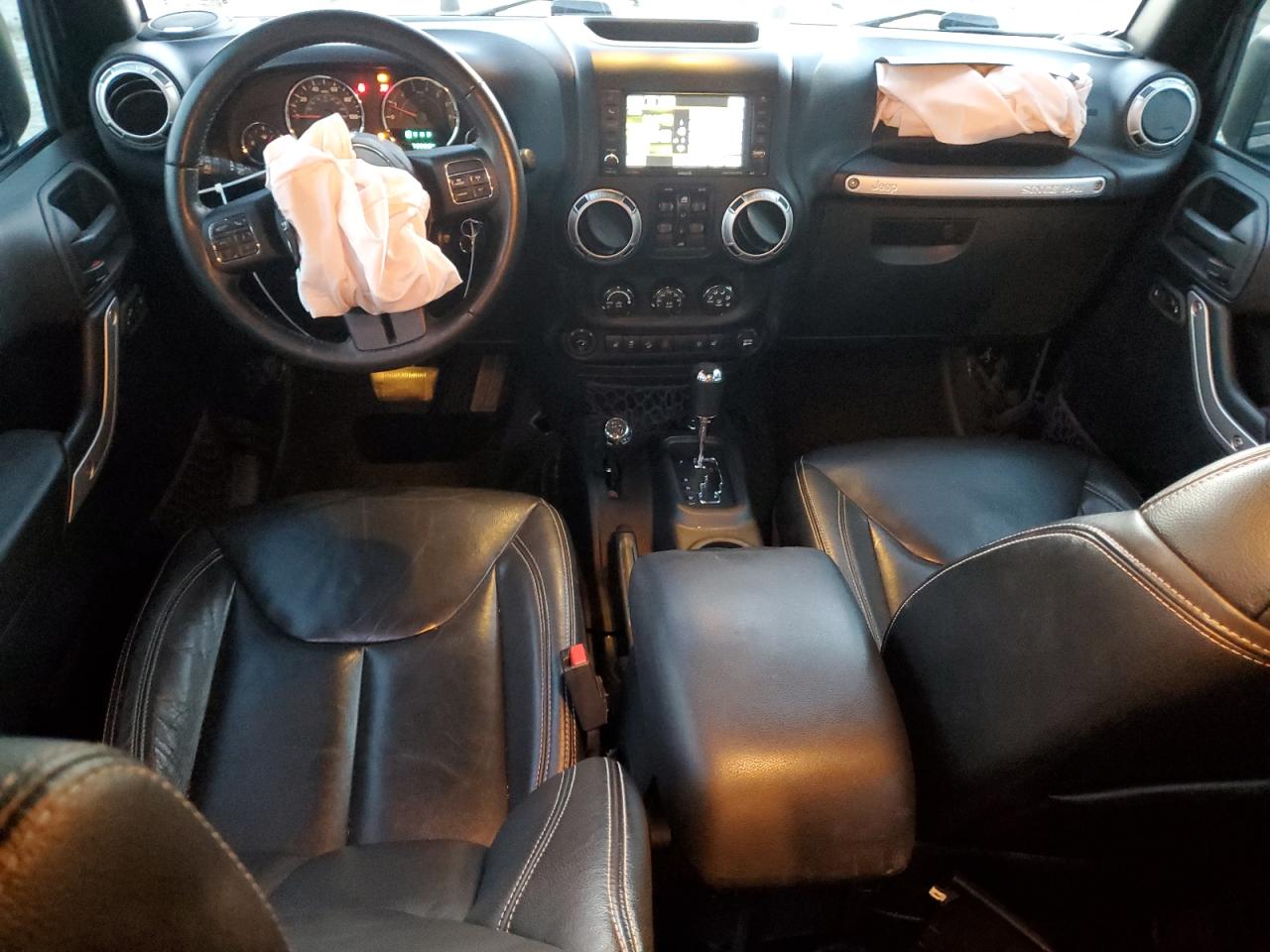 2016 Jeep Wrangler - Image 8
