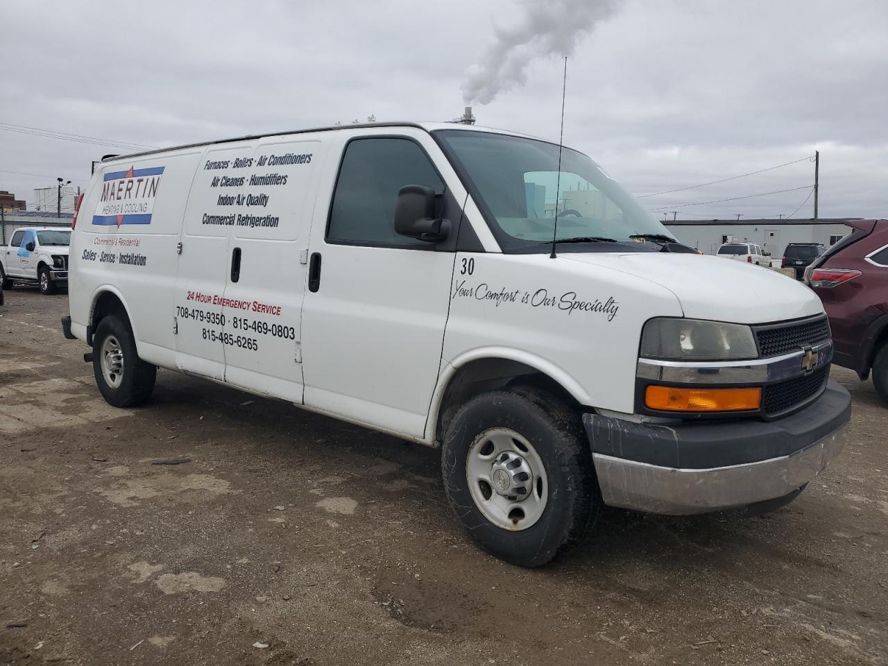 2014 Chevrolet Express - Image 4