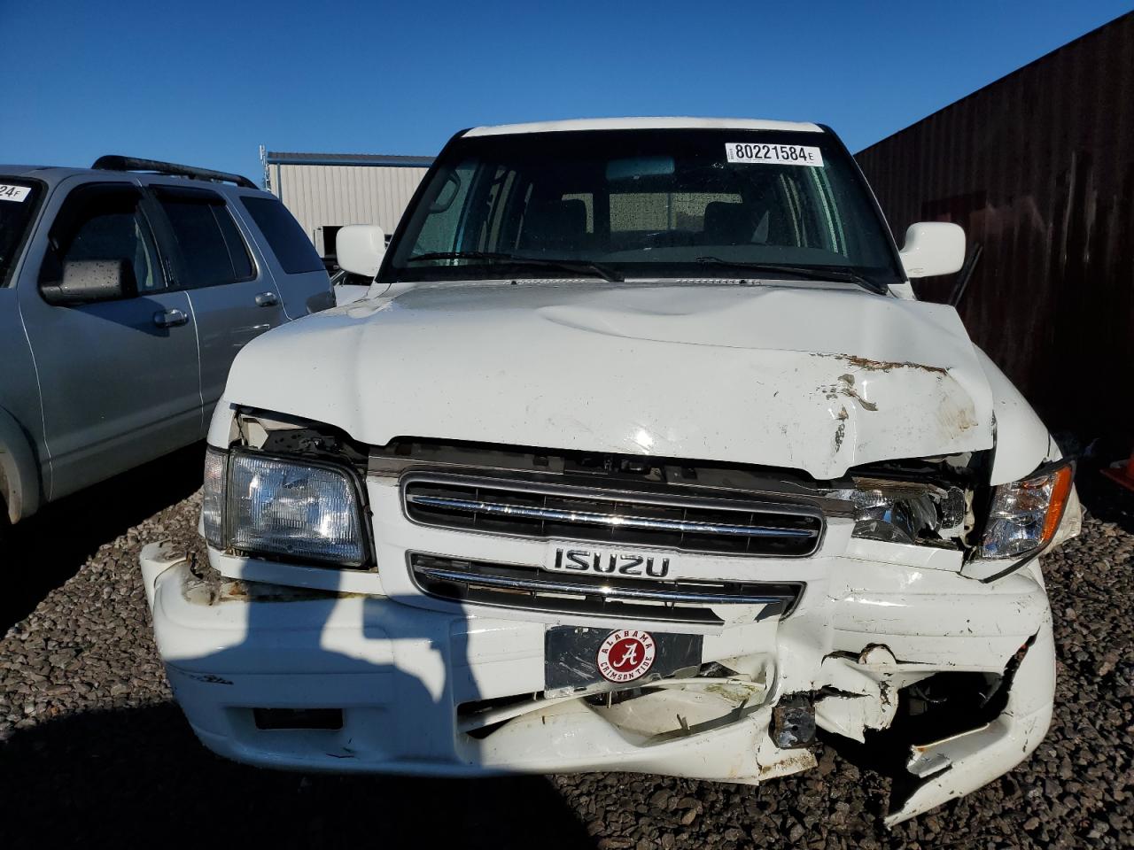 2002 Isuzu Trooper - Image 5