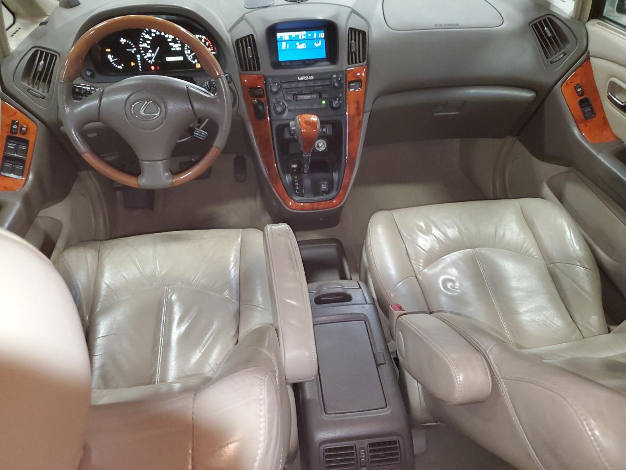 2002 Lexus RX - Image 8