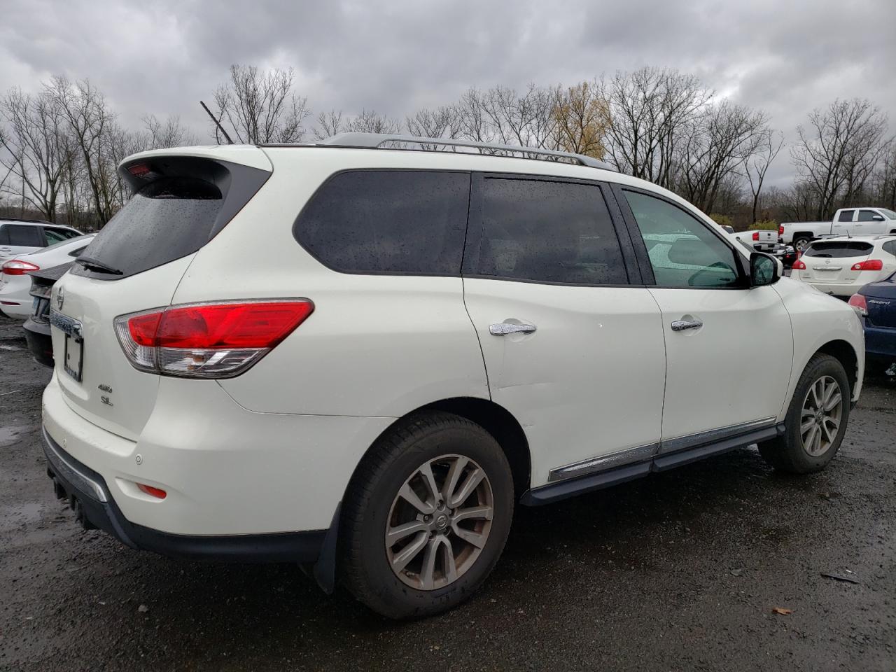 2013 Nissan Pathfinder - Image 3