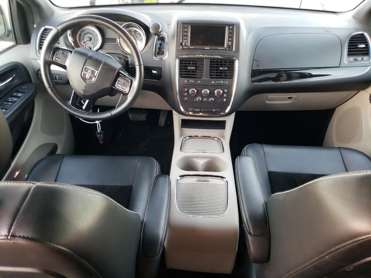 2017 Dodge Grand Caravan Sxt VIN: 2C4RDGCG9HR852846 Lot: 71442675