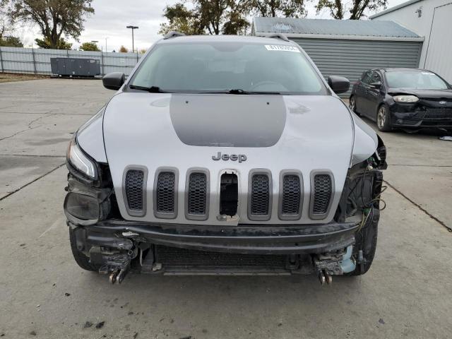  JEEP CHEROKEE 2015 Сірий